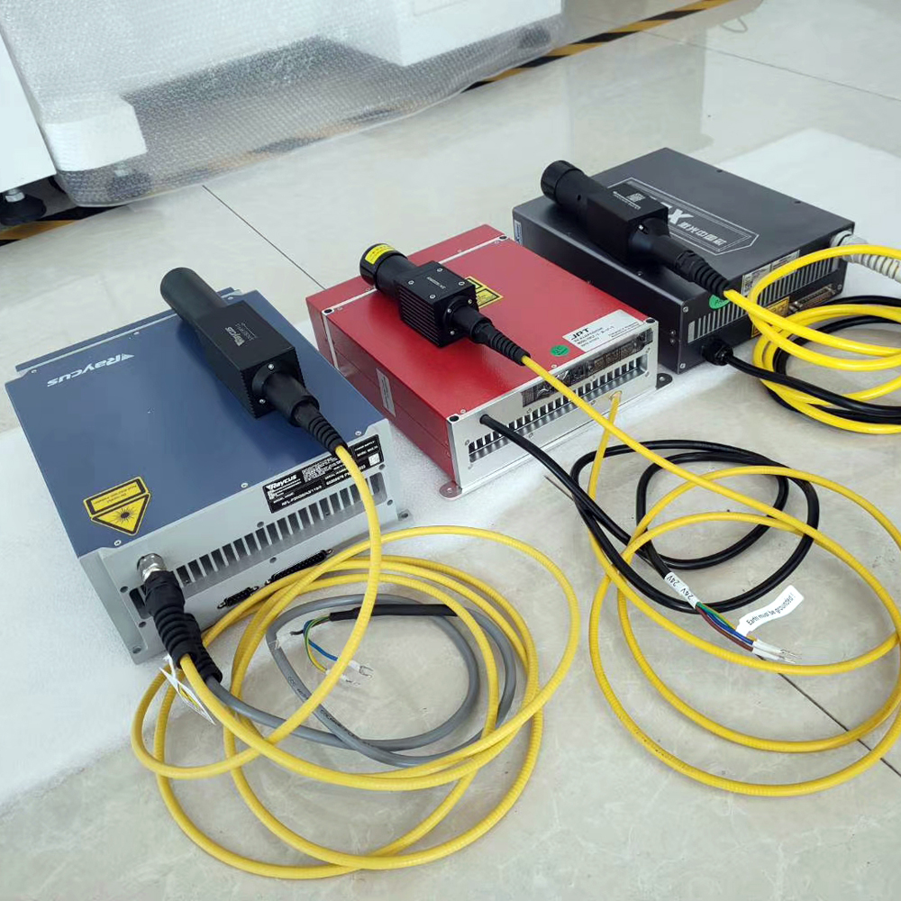 Raycus 20W 30W 50W Q-Switched  - Fiber Laser Source 20W avaliação e preço